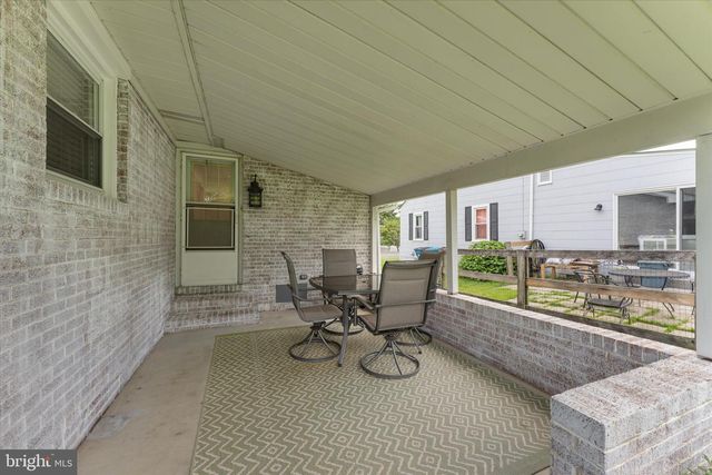 21 PAGE ST, Berryville, VA 22611