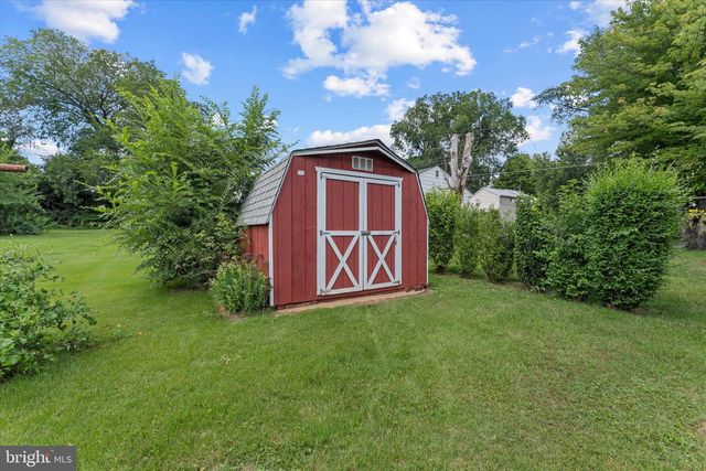 21 PAGE ST, Berryville, VA 22611