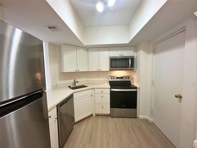 50 SW 3rd Ave 110, Boca Raton, FL 33432