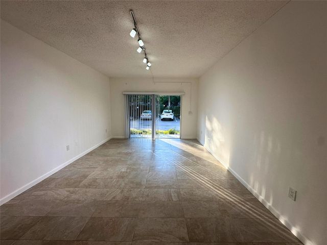 50 SW 3rd Ave 110, Boca Raton, FL 33432