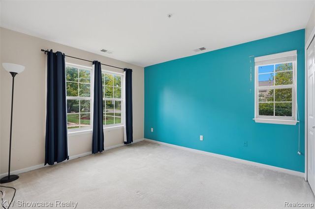 340 Brookfield Drive, Westland, MI 48185