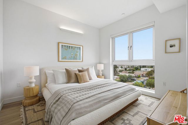 3555 Overland Avenue 201, Los Angeles, CA 90034