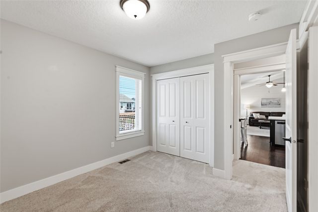 3338 NW Trestle Point Drive, Ankeny, IA 50023