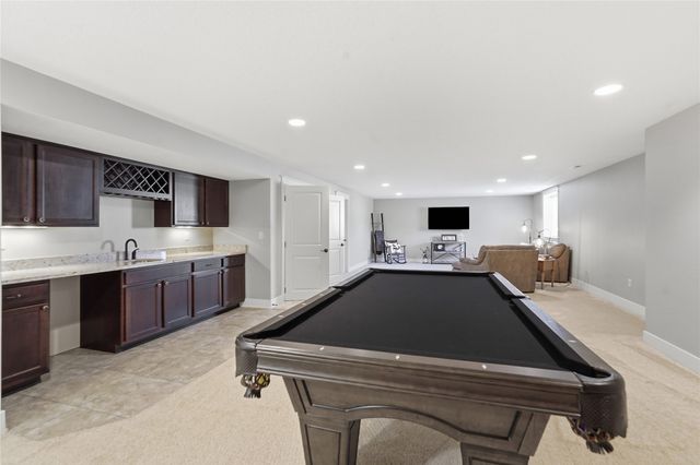 3338 NW Trestle Point Drive, Ankeny, IA 50023