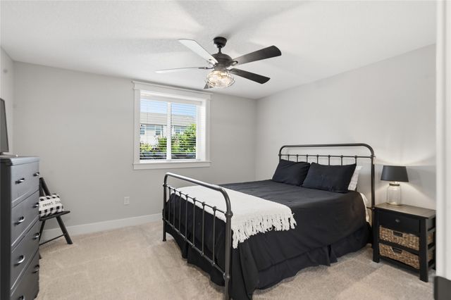3338 NW Trestle Point Drive, Ankeny, IA 50023