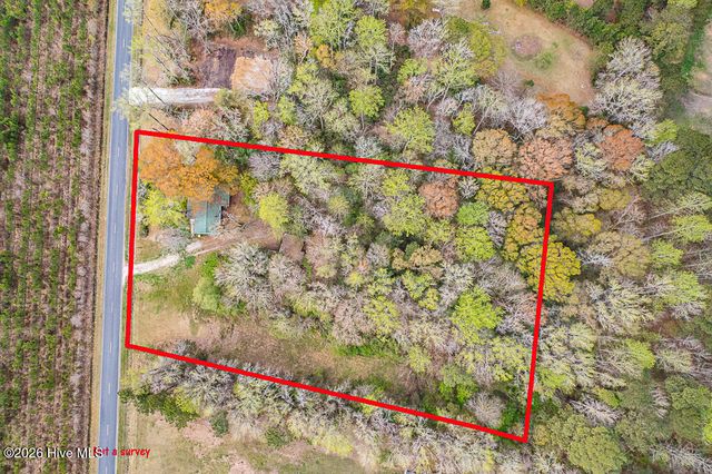 1228 Scotts Store Road, Grantsboro, NC 28529