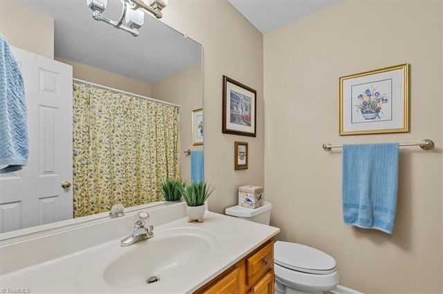 3100 Woodpoint Street, Jamestown, NC 27282