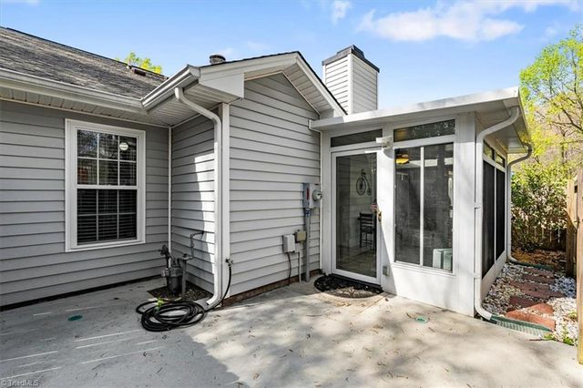 3100 Woodpoint Street, Jamestown, NC 27282