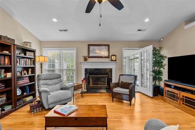 3100 Woodpoint Street, Jamestown, NC 27282