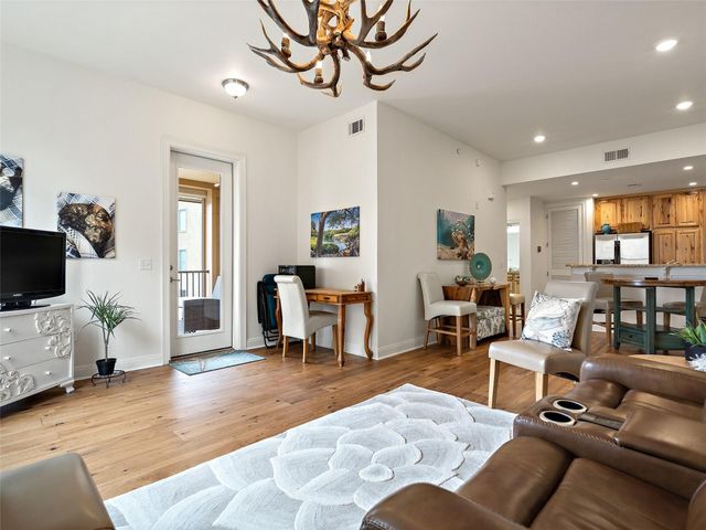 1000 The Cape RD 36, Horseshoe Bay, TX 78657