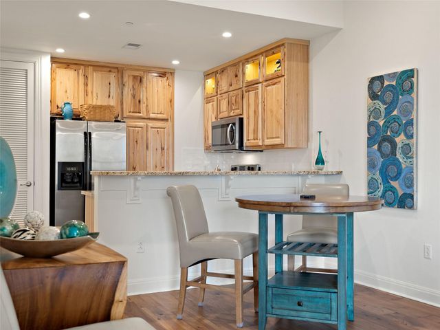 1000 The Cape RD 36, Horseshoe Bay, TX 78657