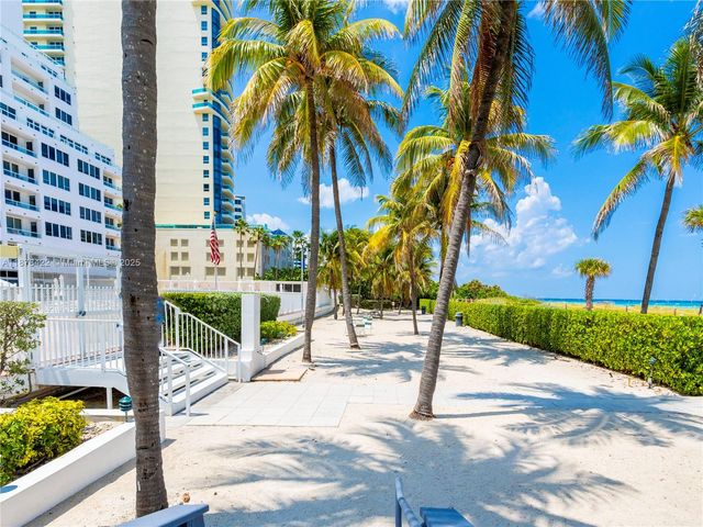 5005 Collins Ave 1105, Miami Beach, FL 33140