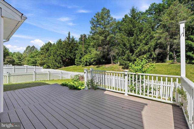 322 FELL LN, Schwenksville, PA 19473