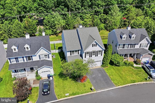 322 FELL LN, Schwenksville, PA 19473