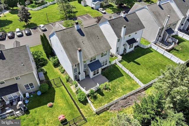 322 FELL LN, Schwenksville, PA 19473
