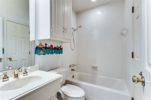 5820 Sky Park Drive, Plano, TX 75093