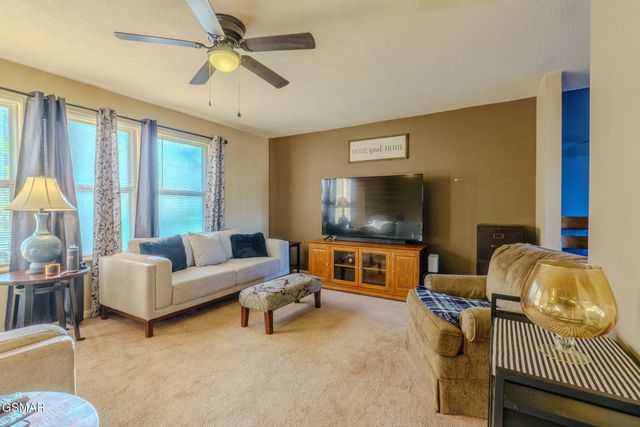 8000 Little Joe Road, Powell, TN 37849