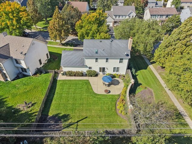 359 Banbury Lane, Grayslake, IL 60030
