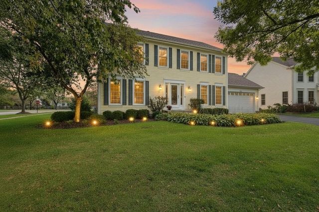359 Banbury Lane, Grayslake, IL 60030