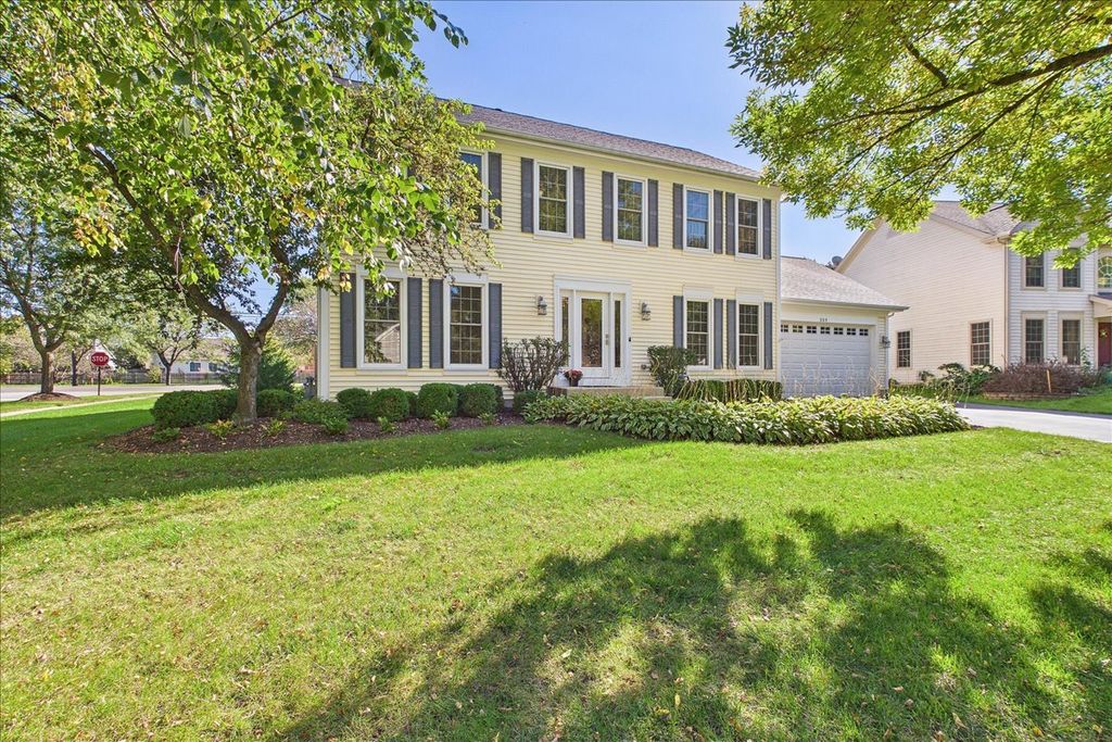 359 Banbury Lane, Grayslake, IL 60030