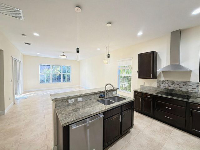 10600 NW 36th Street, Coral Springs, FL 33065