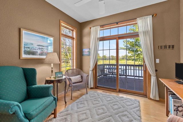 924 E PONDVIEW COURT, Appleton, WI 54913