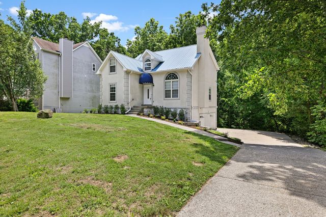 5048 Appalachain Dr, Goodlettsville, TN 37072