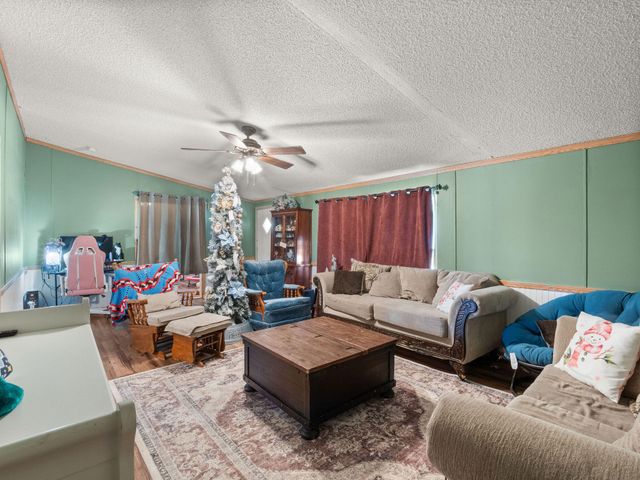 1570 Claude Kelly Rd, Deridder, LA 70634