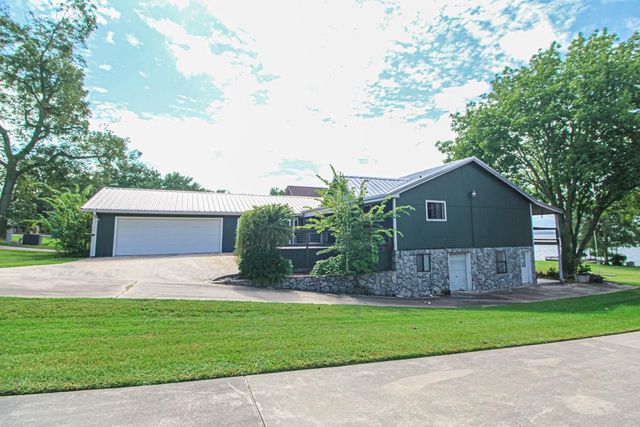 293 Mallard Point, Livingston, TX 77351