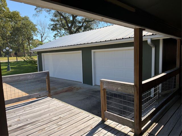293 Mallard Point, Livingston, TX 77351