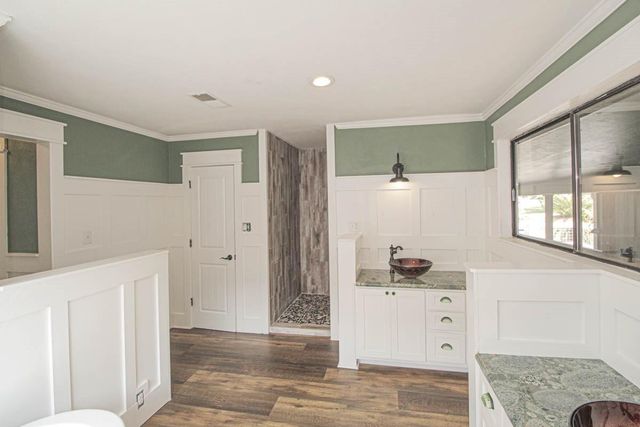 293 Mallard Point, Livingston, TX 77351