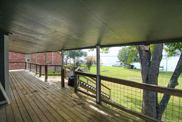 293 Mallard Point, Livingston, TX 77351