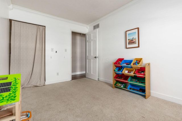 5500 Shannon Heights Boulevard, Dublin, OH 43016