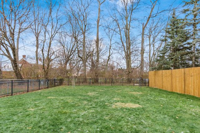 5500 Shannon Heights Boulevard, Dublin, OH 43016