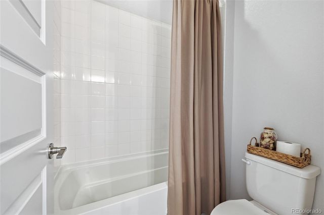 3208 Carabiner Street, Castle Rock, CO 80108