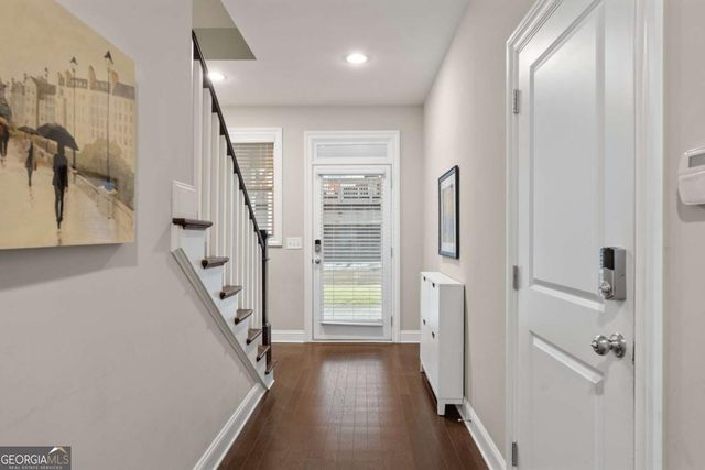 2100 Drew Drive NW, Atlanta, GA 30318