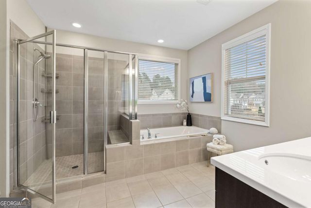 2100 Drew Drive NW, Atlanta, GA 30318