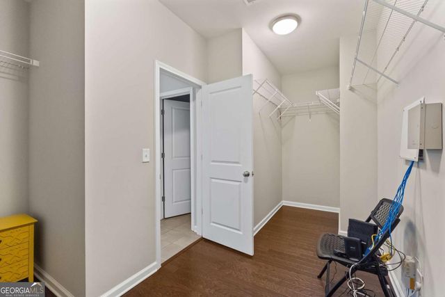 2100 Drew Drive NW, Atlanta, GA 30318
