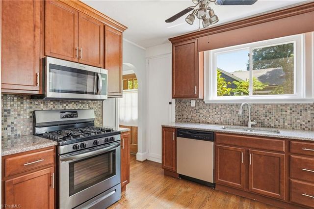 2501 Walker Avenue, Greensboro, NC 27403