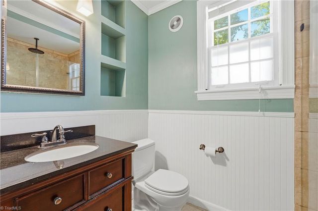 2501 Walker Avenue, Greensboro, NC 27403