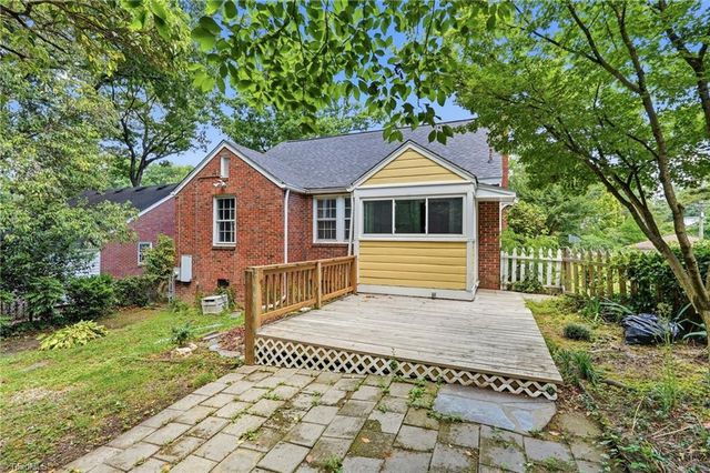 2501 Walker Avenue, Greensboro, NC 27403