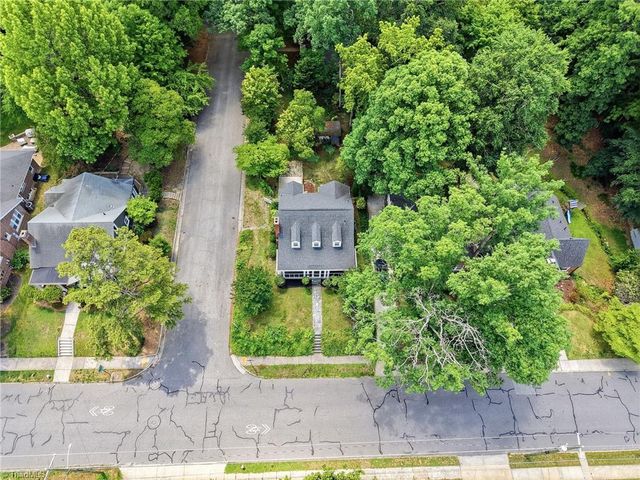 2501 Walker Avenue, Greensboro, NC 27403