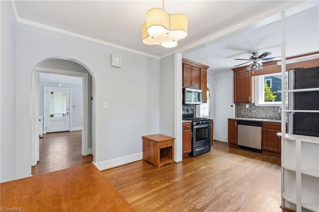 2501 Walker Avenue, Greensboro, NC 27403