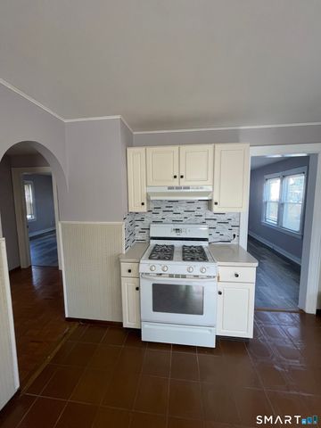 25 Clover Street, Stratford, CT 06614