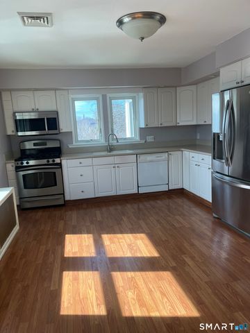 25 Clover Street, Stratford, CT 06614