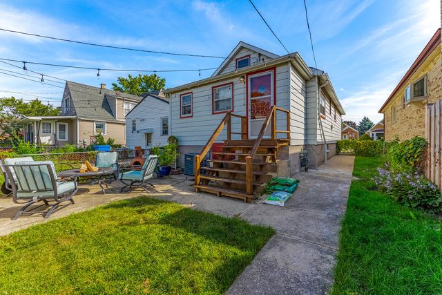 3314 N Ozanam Avenue, Chicago, IL 60634