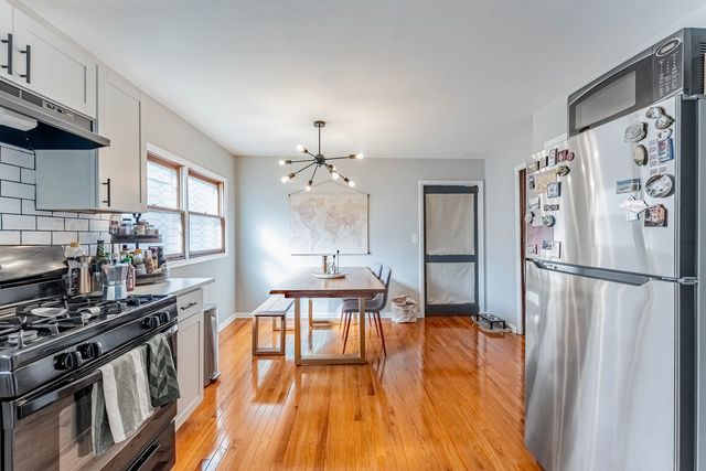 3314 N Ozanam Avenue, Chicago, IL 60634