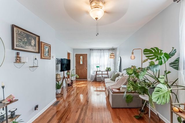 3314 N Ozanam Avenue, Chicago, IL 60634