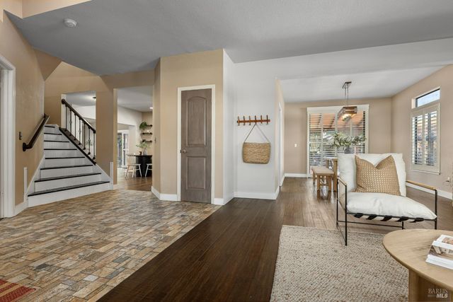 206 Willow Green Way, Vacaville, CA 95687