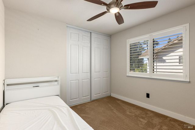 206 Willow Green Way, Vacaville, CA 95687